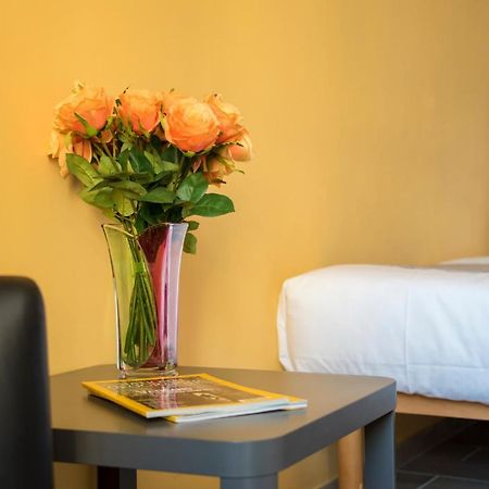 Raffaela'S Suite & Rooms Vatican Guest House روما المظهر الخارجي الصورة