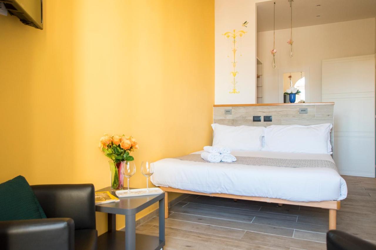 Raffaela'S Suite & Rooms Vatican Guest House روما المظهر الخارجي الصورة